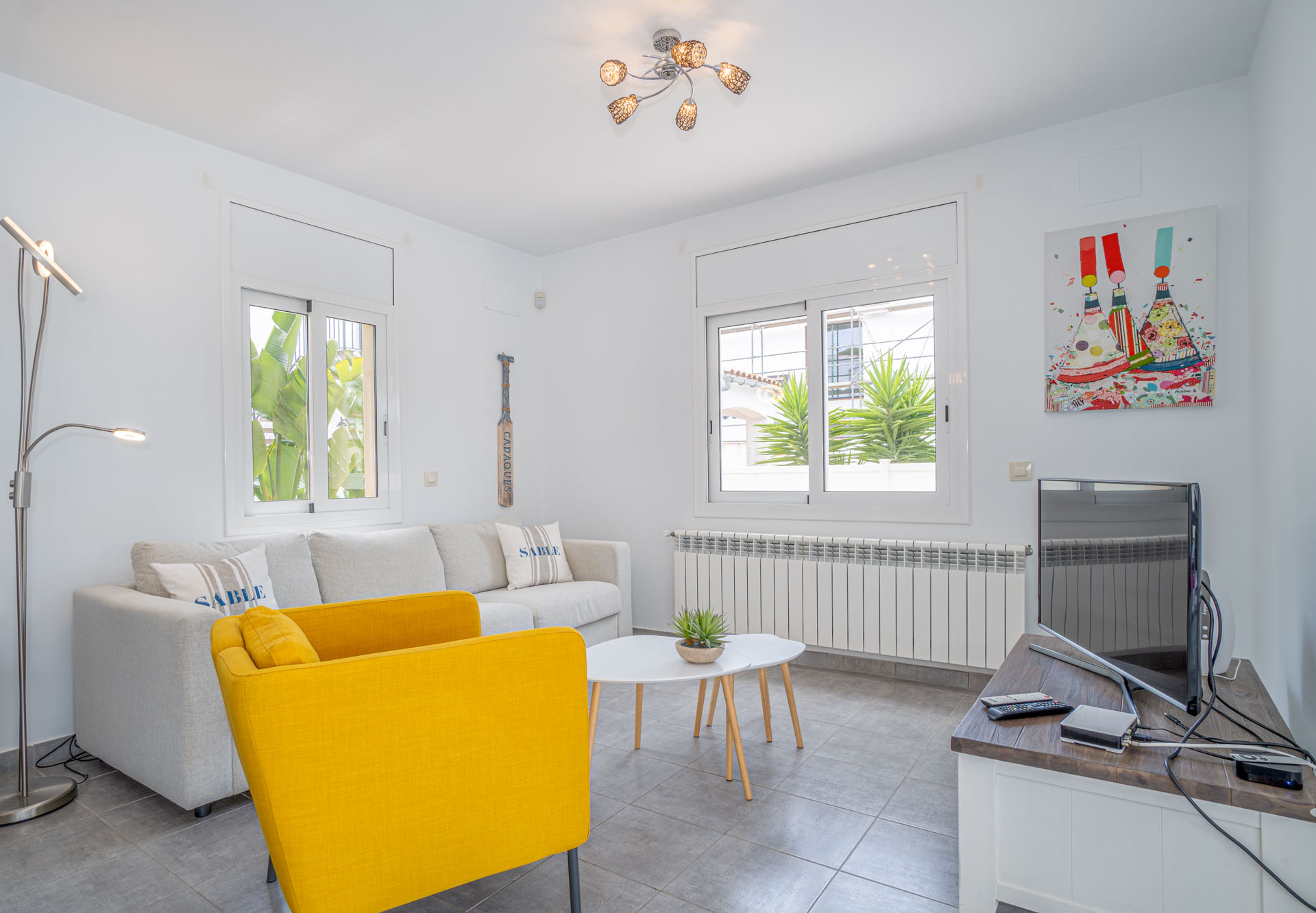 Villa piscine bord de canal 4 chambres – Empuriabrava